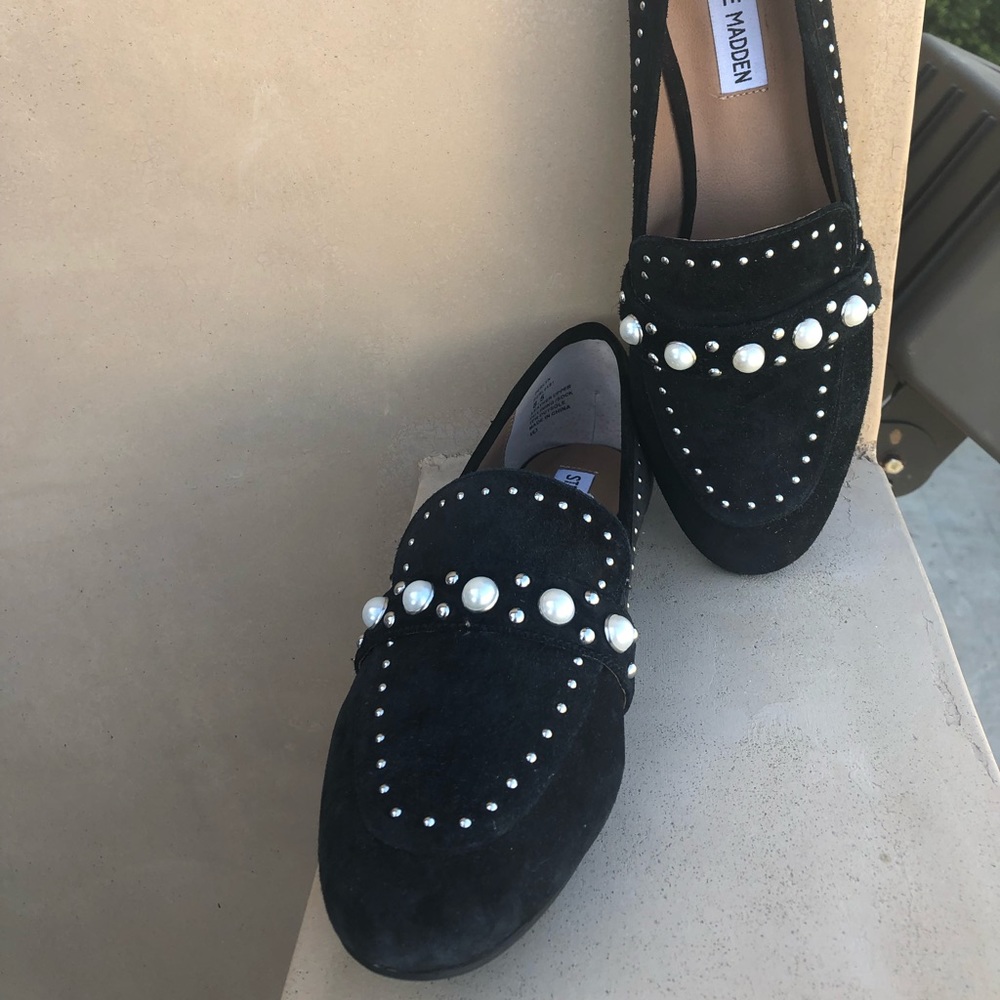 Steve Madden black pearl studded loafers